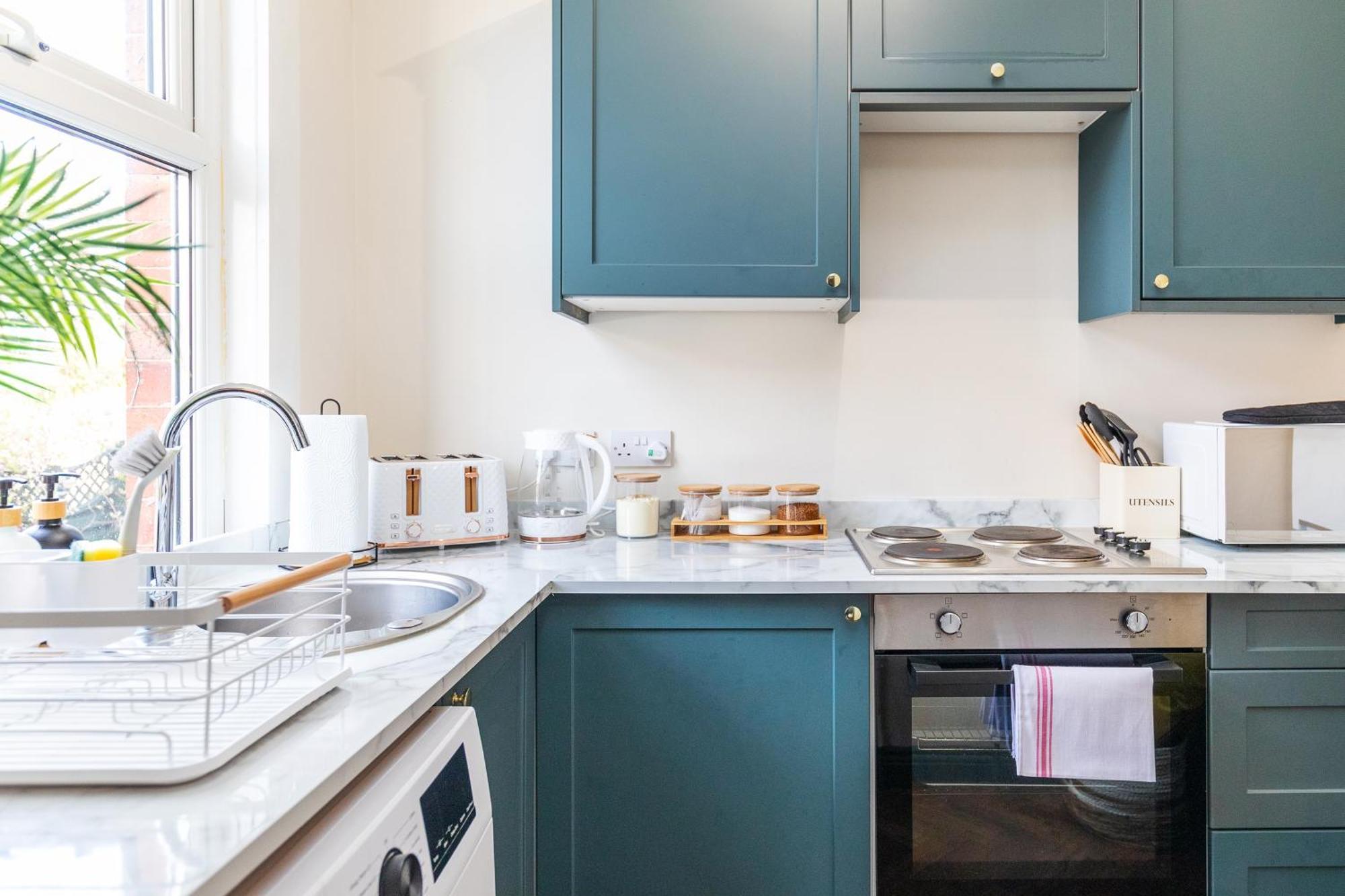 Spacious Two Bed House In Headingley Holiday home *